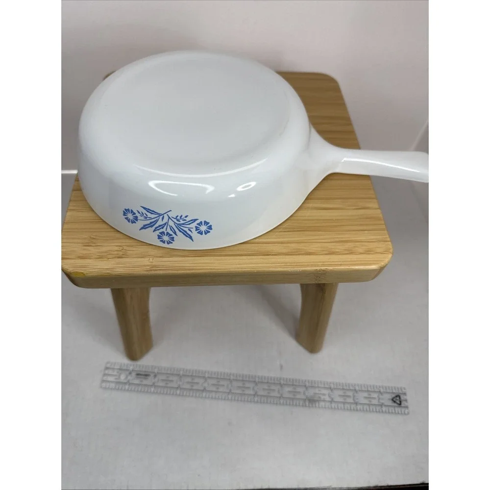 VTG‎ Corning Ware Sauce Pan Skillet Blue Cornflower 6-1/2 inch P-83-B No Lid EUC